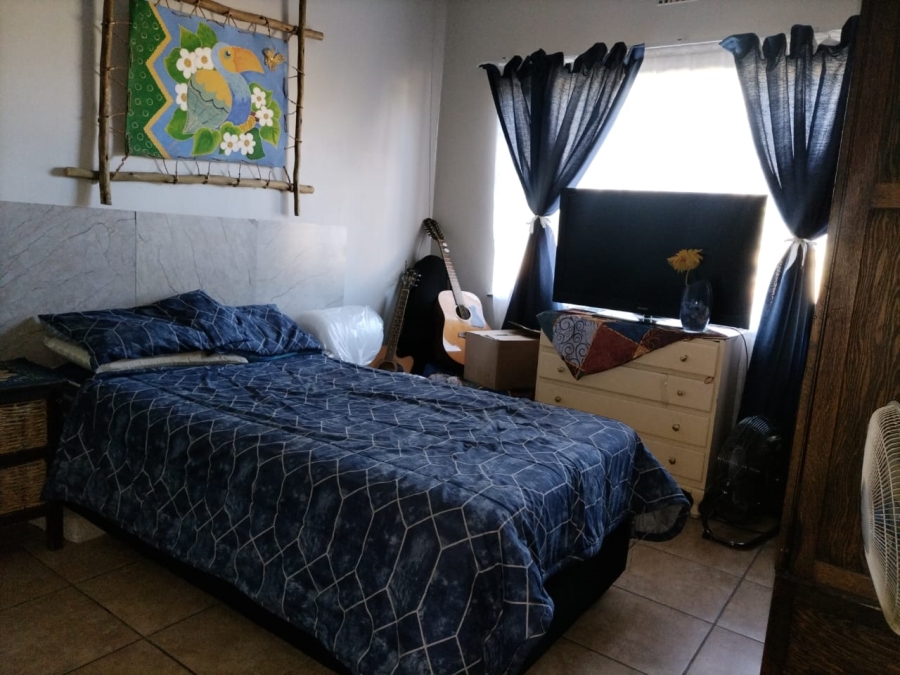 3 Bedroom Property for Sale in Protea Park North West